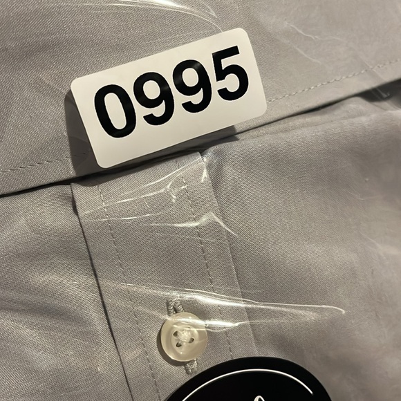 Stafford Travel Easy-Care Broadcloth Men’s light gray button down dress shirt - Picture 12 of 12